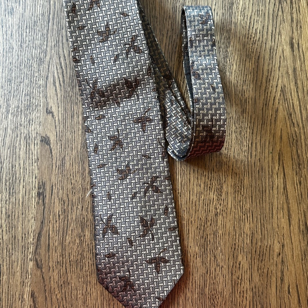 🇫🇷 Cerruti 1881 Classic Patterned Silk Neck Tie